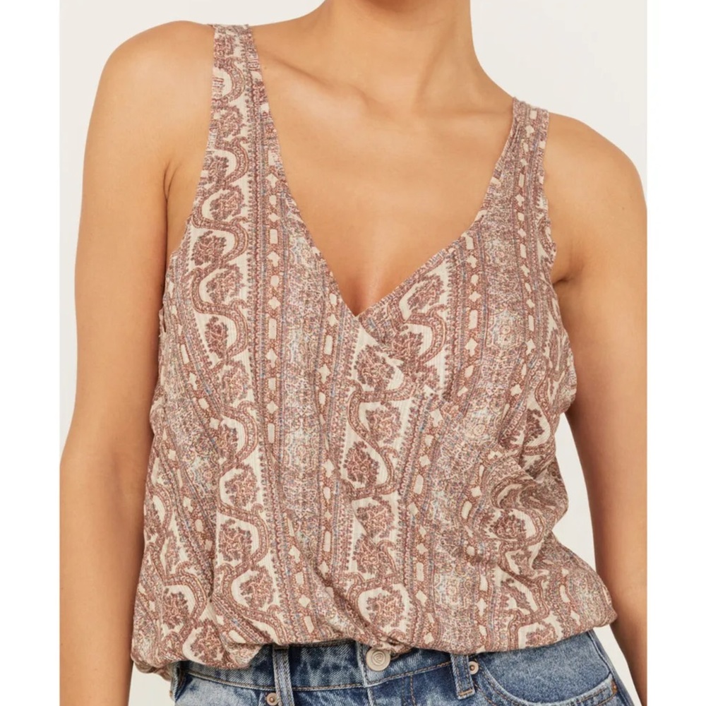 Free PeopleTwisted Cross OverTank Top Size Small NWT!